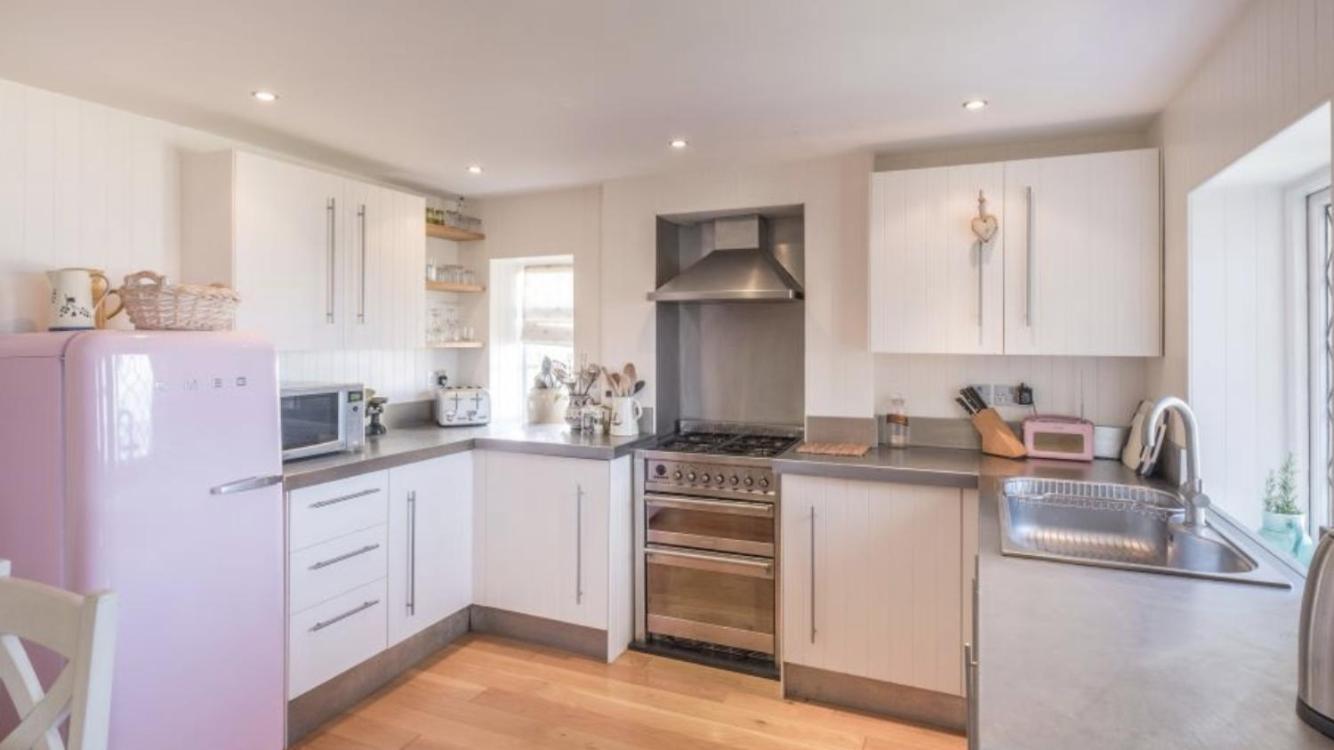 The Old Boat House, Seaview - Seafront Three Bedroom Cottage With Separate Two Bedroom Annexe מראה חיצוני תמונה